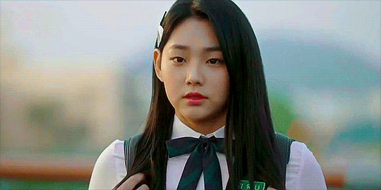 kang mina as kim yuna in hotel del luna ep. 3 : a 𝓁𝒾𝓉𝓉𝓁𝑒 out of 𝕡𝕝𝕒𝕔𝕖