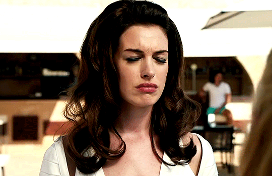 Hopeless Romantic — aliciaviknder: Anne Hathaway in The Hustle (2019)