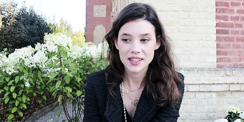 Astrid Berges Frisbey Mania