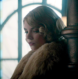 Anya Taylor-Joy as Gina Gray in Episode... : Peaky ...