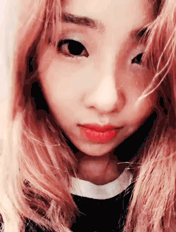 titled untitled — Minzy. Smiling for World Peace